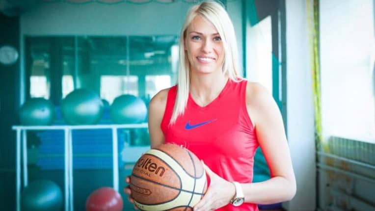 The Third Tallest Female Basketball Player-Maria Alexandrovna Stepanova